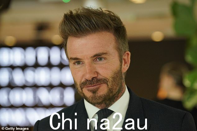 致敬:周五,大卫·贝克汉姆带领明星们在社交媒体上纪念已故女王去世一周年