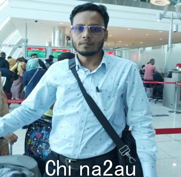 Mizanur Rahman,41 岁(如图)在伦敦一场平地火灾中丧生,火灾发生时他正在充电的自行车着火了