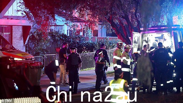 该男子被送往圣乔治医院,目前情况危急