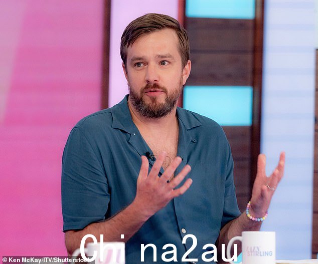 Ian 给自己打了 4 分,并开玩笑地补充道:“一个坚实的 4 分,非常感谢,哦,等等,抱歉,我以为就在几分钟之内。” class=