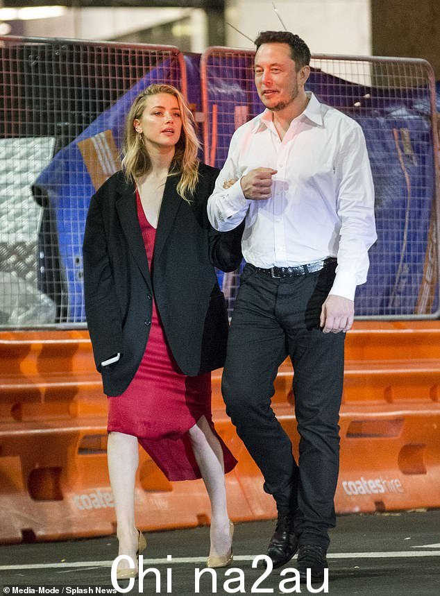 艾梅柏·希尔德 (Amber Heard) 和埃隆·马斯克 (Elon Musk) 摄于 2016 年。埃隆·马斯克 (Elon Musk) 证实,他曾邀请前女友艾梅柏·希尔德 (Amber Heard) 扮演《守望先锋》中的视频游戏角色 Mercy,并表示结果“太棒了”