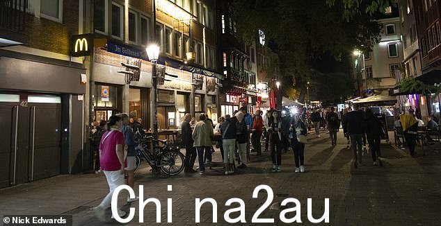 如图:Im Goldenen Kessel 所在街道