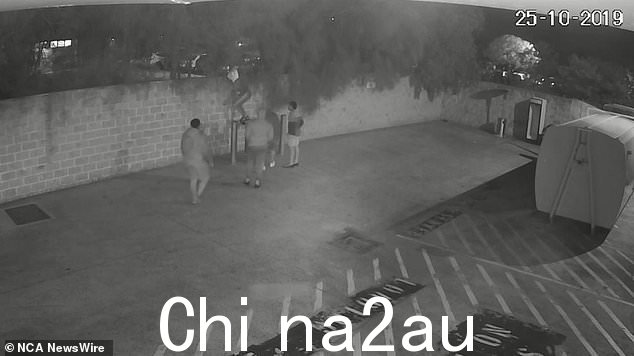 CCTV 录像显示 Manase Fainu 在一场疯狂斗殴前不久跳过栅栏进入摩门教堂舞会