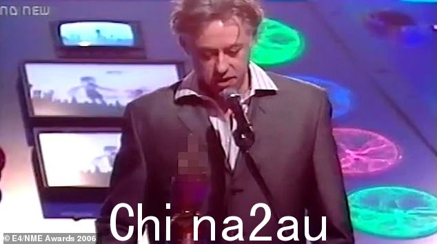 Bob Geldof(如图)在 2006 年 NME 颁奖典礼上领奖时说“Russell Brand,真是个混蛋”