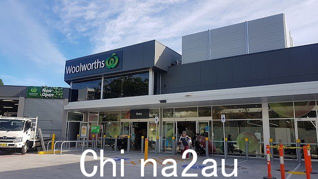 在全尺寸超市(如图)改建为 Metro 后,悉尼内南区亚历山大的当地人要求超市巨头给出答复