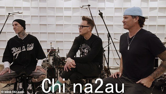 来自他的朋友们的一点:回顾霍普斯的癌症,德隆格说,与他朋友们的健康和他们的关系相比,“没有什么重要的”