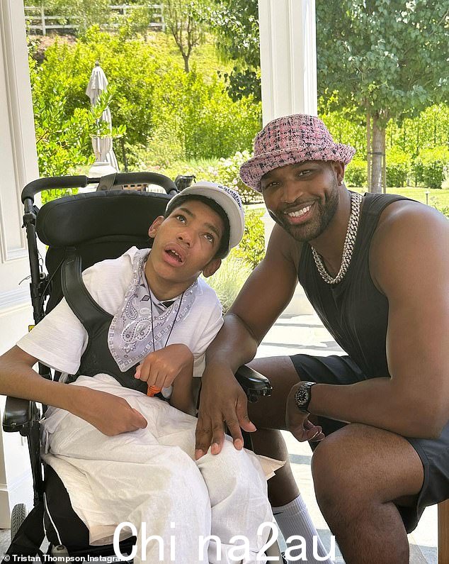 临时监护权:周三,特里斯坦·汤普森 (Tristan Thompson) 获得了对其弟弟的临时监护权,因为 Instagram 上显示,特里斯坦·汤普森 (Tristan Thompson) 在母亲突然去世后无法照顾自己。