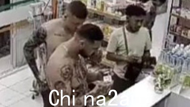 地方当局公布了两人的闭路电视录像,他们经过两天的搜寻,最终找到了他们位于北库塔布姆巴克区的别墅。图片:提供。