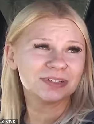 '我向他们的家人和所有受影响的人表示哀悼和祈祷。住在附近的 Emily Luetke(如图)说道:“这真是太悲伤了。” class=
