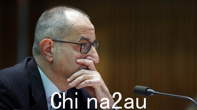 总理安东尼·艾博尼斯 (Anthony Albanese) 确认内政部长迈克尔·佩祖洛 (Michael Pezzullo) 在有关他向自由党权力掮客发短信的爆炸性报道后辞职。图片:NCA NewsWire/Gary Ramage