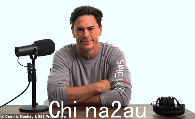 Vanderpump Rules 明星汤姆·桑多瓦尔 (Tom Sandoval) 在他的新播客的第一眼预告片中取笑了他的“坏男孩”声誉
