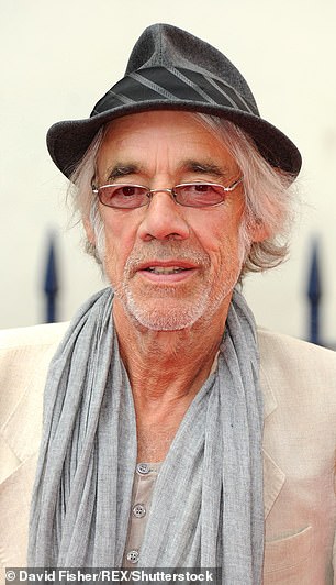 Roger Lloyd Pack 于 2004 年 1 月去世,享年 69 岁