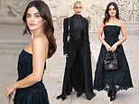 Lucy Hale 在巴黎时装周期间与时尚的 Caroline Daur 一起参加 Elie Saab 秀场，身着无肩带蕾丝连衣裙，看起来典型别致