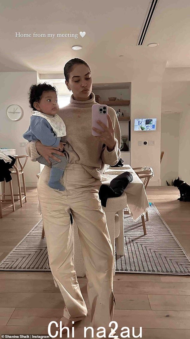 家庭:Shanina 有一个一岁的儿子,名叫 Zai Adesuyan,是世界各地时装周的常客