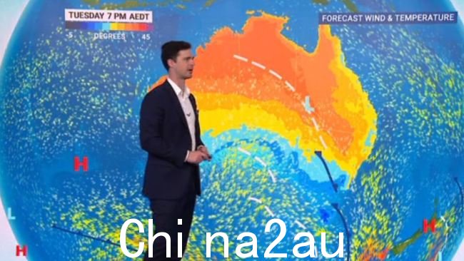 澳大利亚天空新闻主持人詹姆斯·普雷斯顿表示，虽然维多利亚州目前正在观察大火，但新南威尔士州的高温持续到周二。图片：澳大利亚天空新闻