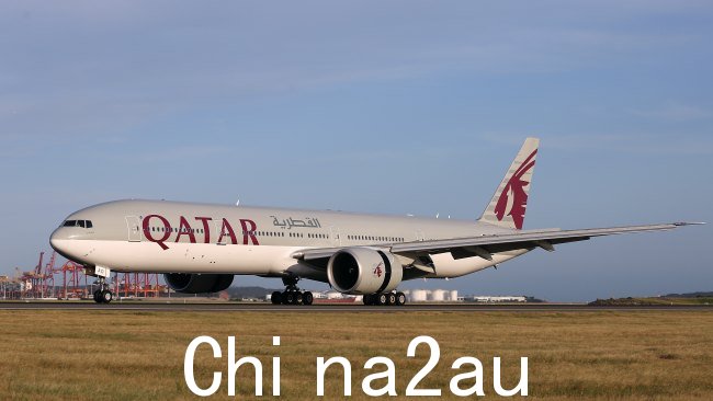 一名 60 岁妇女在卡塔尔航空上死亡周五 QR908 航班。图片:James Croucher