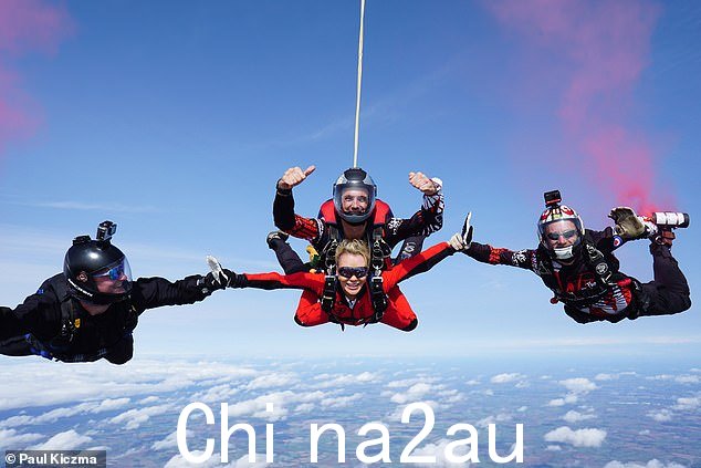 肾上腺素瘾君子:阿曼达完成挑战后,说“如果我继续这样做,我觉得一年后我可能会学会如何做这件事”