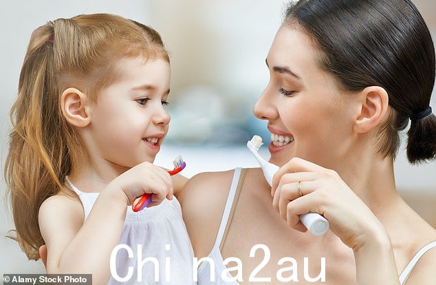 批评者认为这些措施是对教师时间的不当利用,其中许多人已经因为倦怠和高工作量而考虑离开这个职业(库存图片)