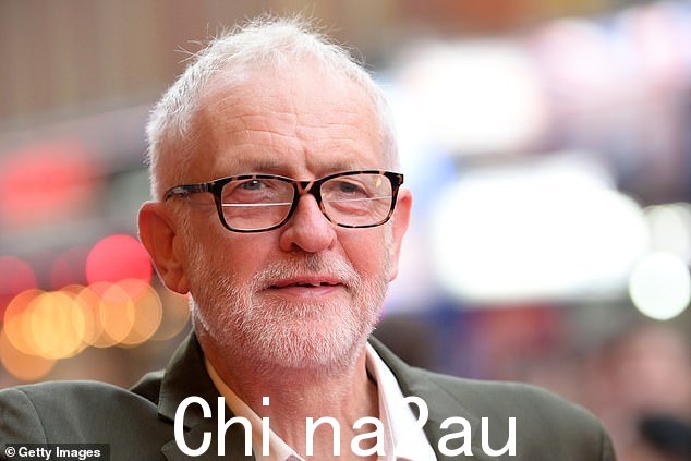 前工党领袖杰里米·科尔宾(如图)被指控将“恐怖分子”与以色列进行“等同”” class=