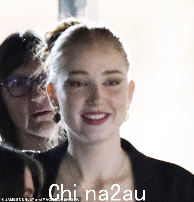 Pretty:目前尚不清楚 Nikita 的神秘同伴是谁。MailOnline 已联系代表征求意见