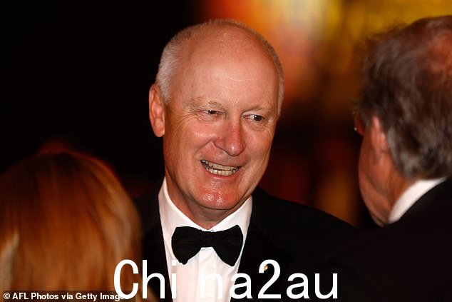 Goyder 先生曾带领西农集团渡过 2008 年全球金融危机,现在飞行员和股东要求他辞职的呼声越来越高