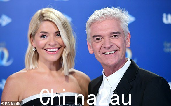 Holly Willoughby 和 Phillip Schofield 都面临批评