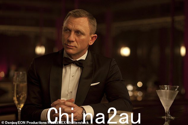 拜托伏特加马提尼:自从丹尼尔·克雷格 (Daniel Craig) 在拍了五部电影后放弃了 007 的角色,并在 2021 年的《007:无暇赴死》中出演了他的邦德绝唱之后,关于哪位温文尔雅的明星将取代这个偶像的传言就一直在流传。 =