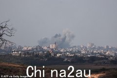 以色列巴勒斯坦战争新闻直播：以色列国防军准备对哈马斯发动地面攻击，一百万人逃离加沙