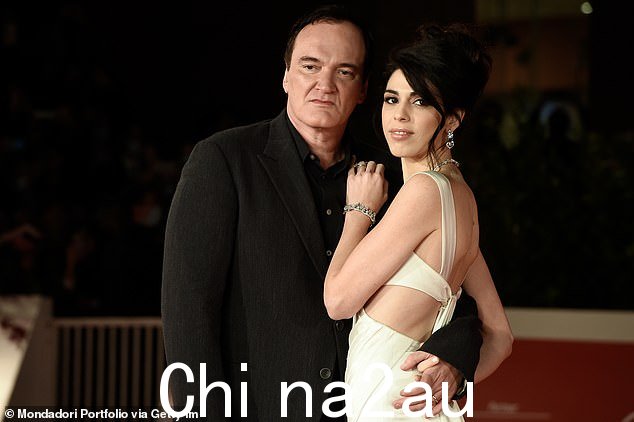 美国导演昆汀·塔伦蒂诺和他的以色列歌手妻子丹妮拉·皮克于 2021 年 10 月 19 日在罗马电影节上
