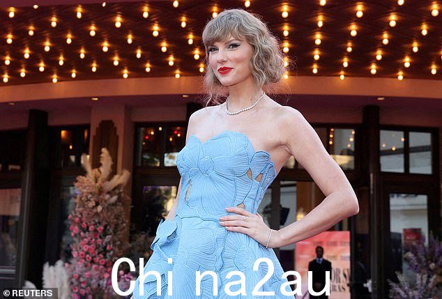 现场音频:这位 33 岁的流行巨星上周在洛杉矶亮相,还在 Instagram 上透露,她将发布 The Eras 巡演中的 Cruel Summer 现场音频