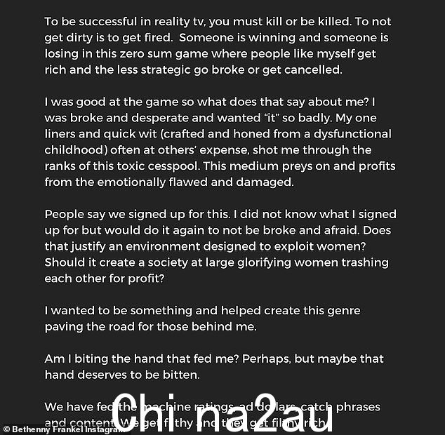 现实清算:弗兰克尔本月早些时候在 Instagram 上澄清了自己的立场,此前她最近发誓要彻底揭露热门节目幕后的“系统性腐败”