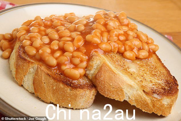 亨氏透露了在吐司上制作完美豆子的食谱后,这道经典菜肴的粉丝们感到震惊