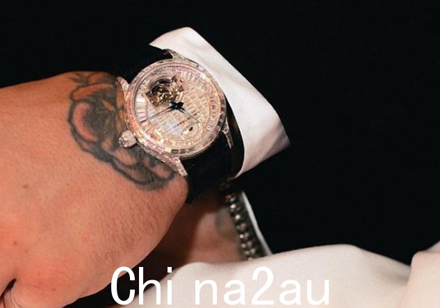 McGregor 多年来一直是知名的高端腕表收藏家