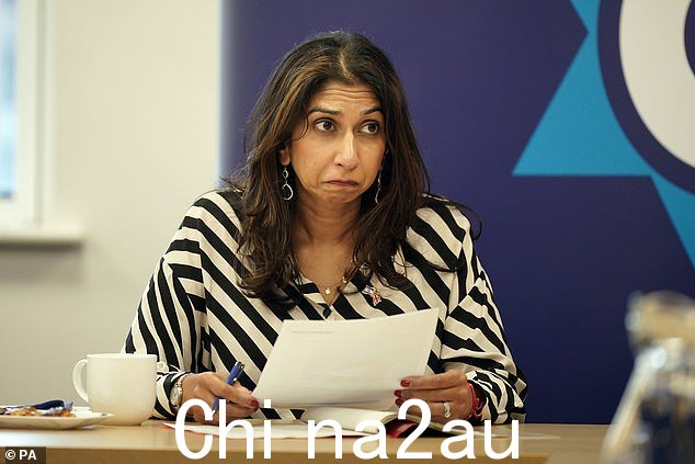 新公布的判决显示,这一提议是在内政大臣苏埃拉·布雷弗曼 (Suella Braverman) 对卡多斯可以暂时留在该国的裁决上诉失败后提出的。