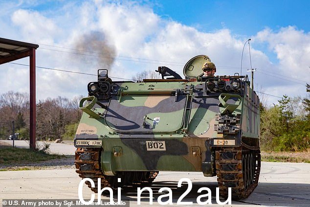 M113 APC 于 20 世纪 60 年代初首次推出,此后成为全球使用最广泛的装甲车之一