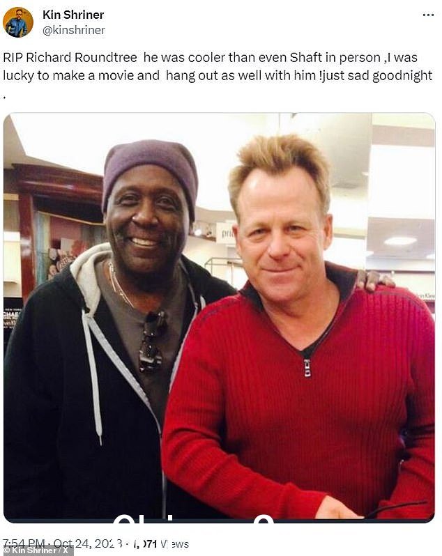 竖起大拇指:肥皂剧演员 Kin Shriner 补充说,Roundtree 甚至比他的角色 Shaft 本人还要“酷”