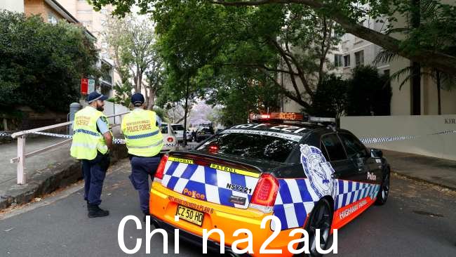 从今晚开始，将对悉尼富裕郊区基里比利 (Kirribilli) 涉嫌与帮派有关的枪击事件进行调查。图片：Jonathan Ng