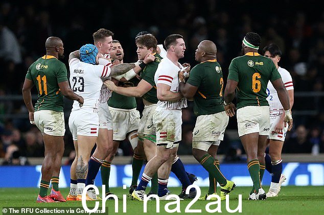 RFU 声称库里在 2022 年秋季国家队比赛中也被姆博纳比虐待