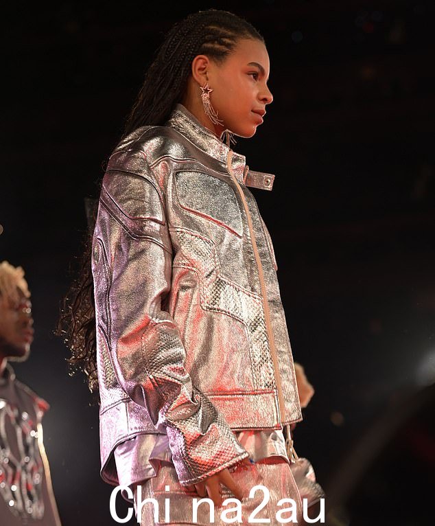 Blue Ivy 最近与妈妈碧昂丝一起进行世界巡演,席卷了世界
