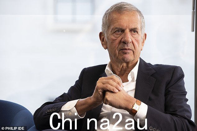 迈克尔爵士与杰拉尔德·拉特纳(如图)非常不同,但任何关心这个国家教育水平低下的人都必须意识到,这是 60 年来可以建立综合性公立学校的官方假象的终结做好人