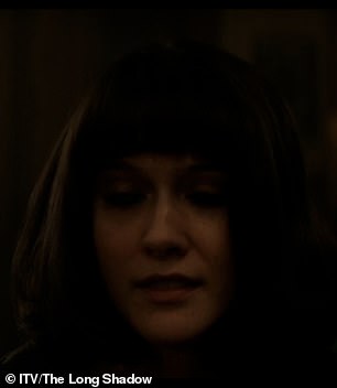 Sophie Hopkins(如图)出现在第 3 集中,作为 Sutcliffe 的第四个受害者,她在她的公寓中被杀