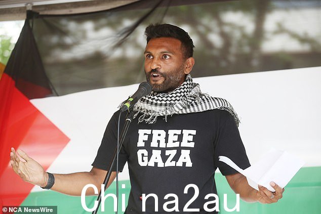 38 岁的纳齐姆·侯赛因 (Nazeem Husain) 周日在墨尔本连续第三次自由巴勒斯坦抗议活动中发表演讲,他猛烈抨击安东尼·艾博尼斯 (Anthony Albanese) 在支持巴勒斯坦问题上的倒退