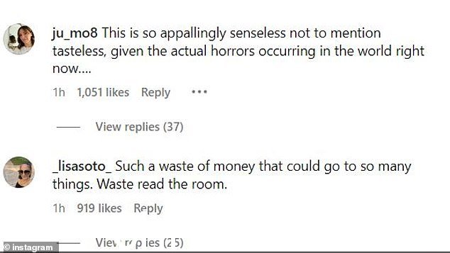批评者:'考虑到目前世界上正在发生的实际恐怖事件,这真是太无意义了,更不用说毫无品味了,'一位用户在评论部分发帖