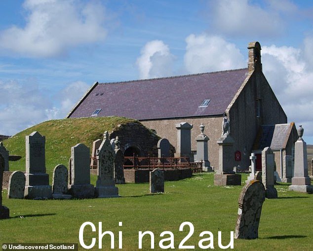 历史:廷沃尔谷地区的主要拍摄地点是“柯克” - 建于 1780 年代末,被称为“设得兰群岛的母教堂” - 以及教堂对面的一座房子