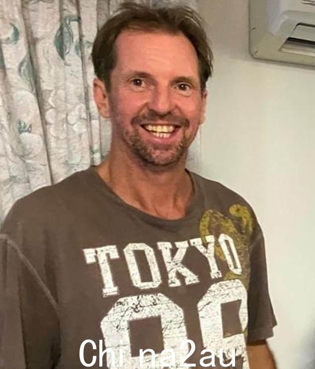 托德·詹德尔 (Tod Gendle),55 岁,周二在靠近 Streaky 湾的 Granie Rock 附近冲浪时被一条四米长的大白鲨杀死。