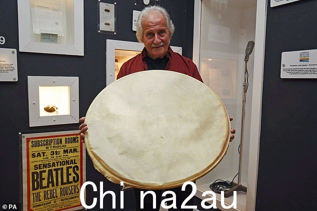 Roag Best,9 月份与第一个已知的鼓皮一起展示披头士乐队的名字,他说这段视频“看起来绝对棒极了”