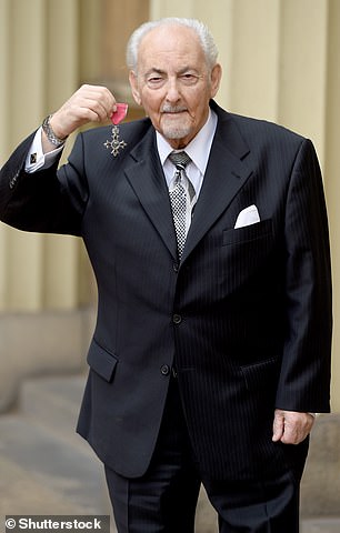 David Berglas 于 2019 年获得 MBE