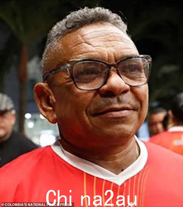 路易斯·曼努埃尔·迪亚兹于 10 月 28 日在哥伦比亚巴兰卡斯镇被左翼武装分子绑架