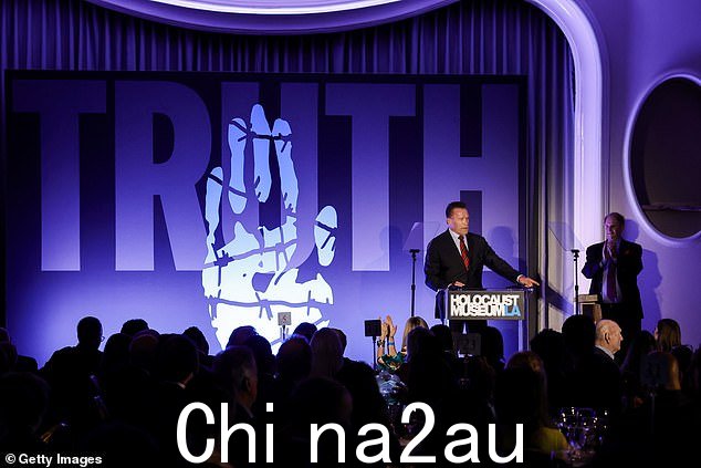 '我们必须与他们交谈并说服他们,让他们知道唯一的出路是通过爱而不是仇恨。仇恨永远不会获胜,爱最终总会获胜。'