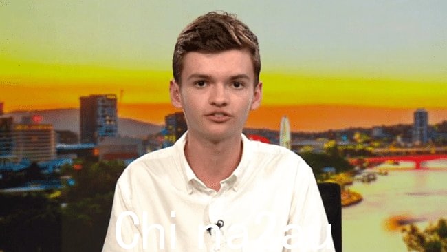 17 岁的核活动人士威尔·沙克尔 (Will Shackel) 抨击澳大利亚应对气候变化的做法“简直令人尴尬”，并认为结束该国的核禁令“必须尽快”的表”，以认真解决这个问题。图片：澳大利亚天空新闻